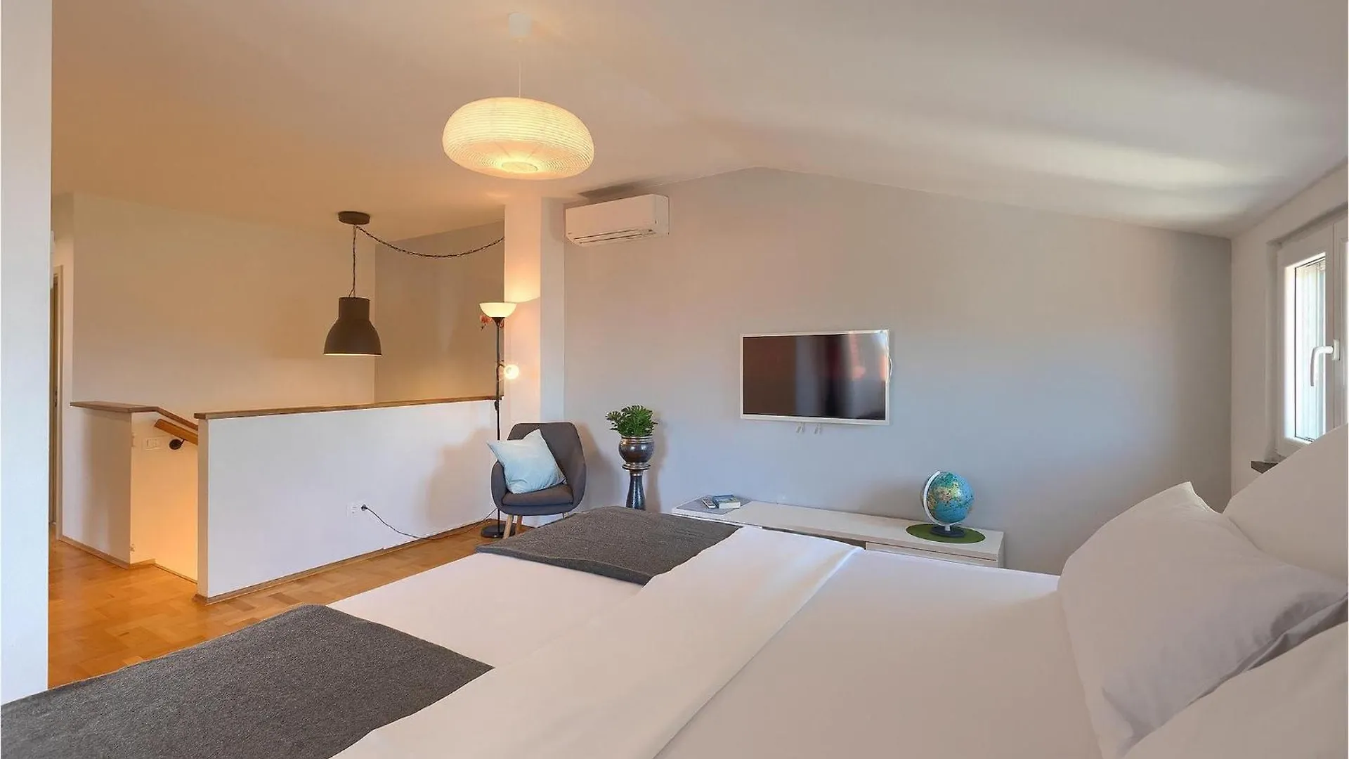 Villa Holiday Home Sabine Porec
