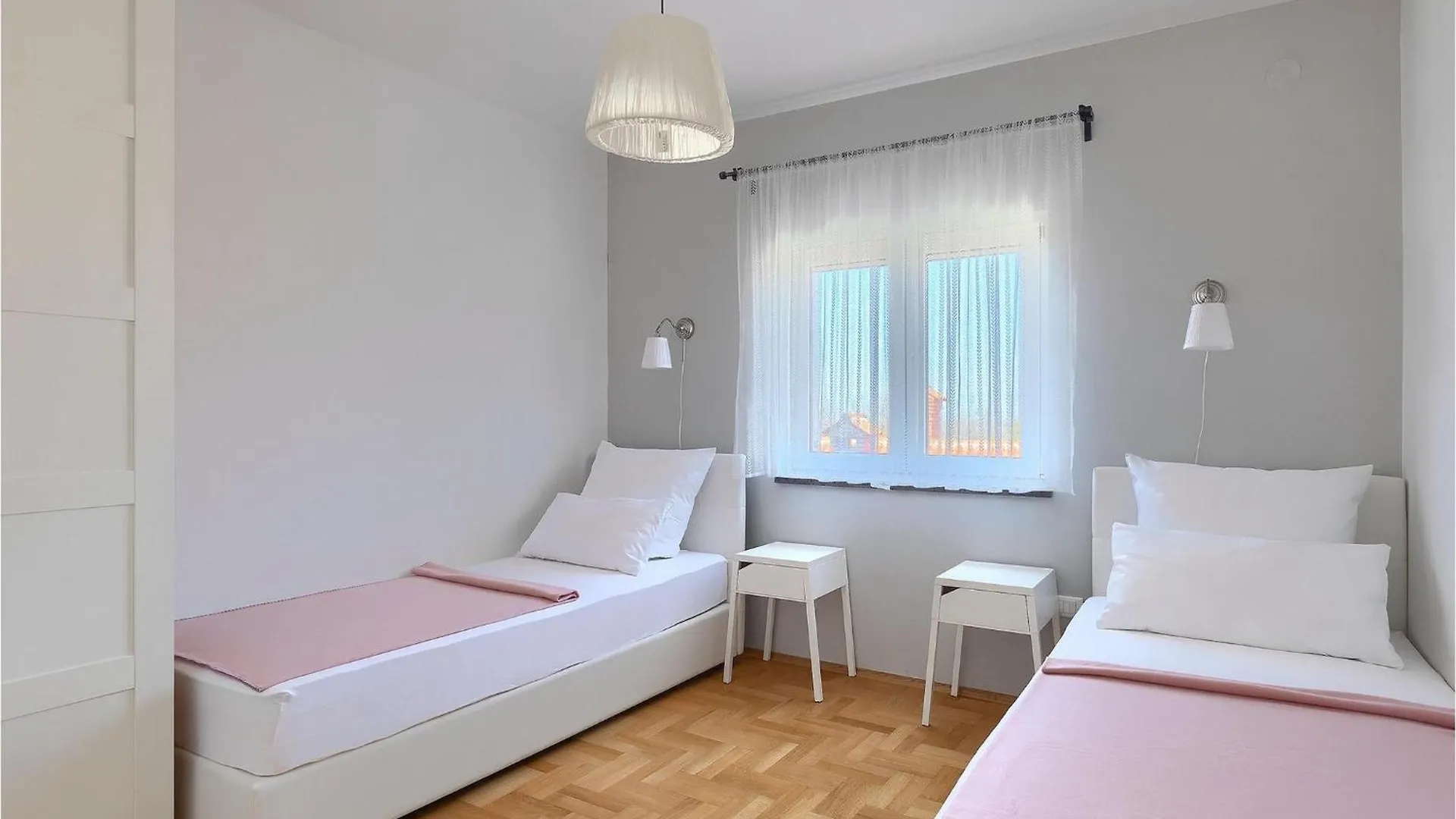 Villa Holiday Home Sabine Porec