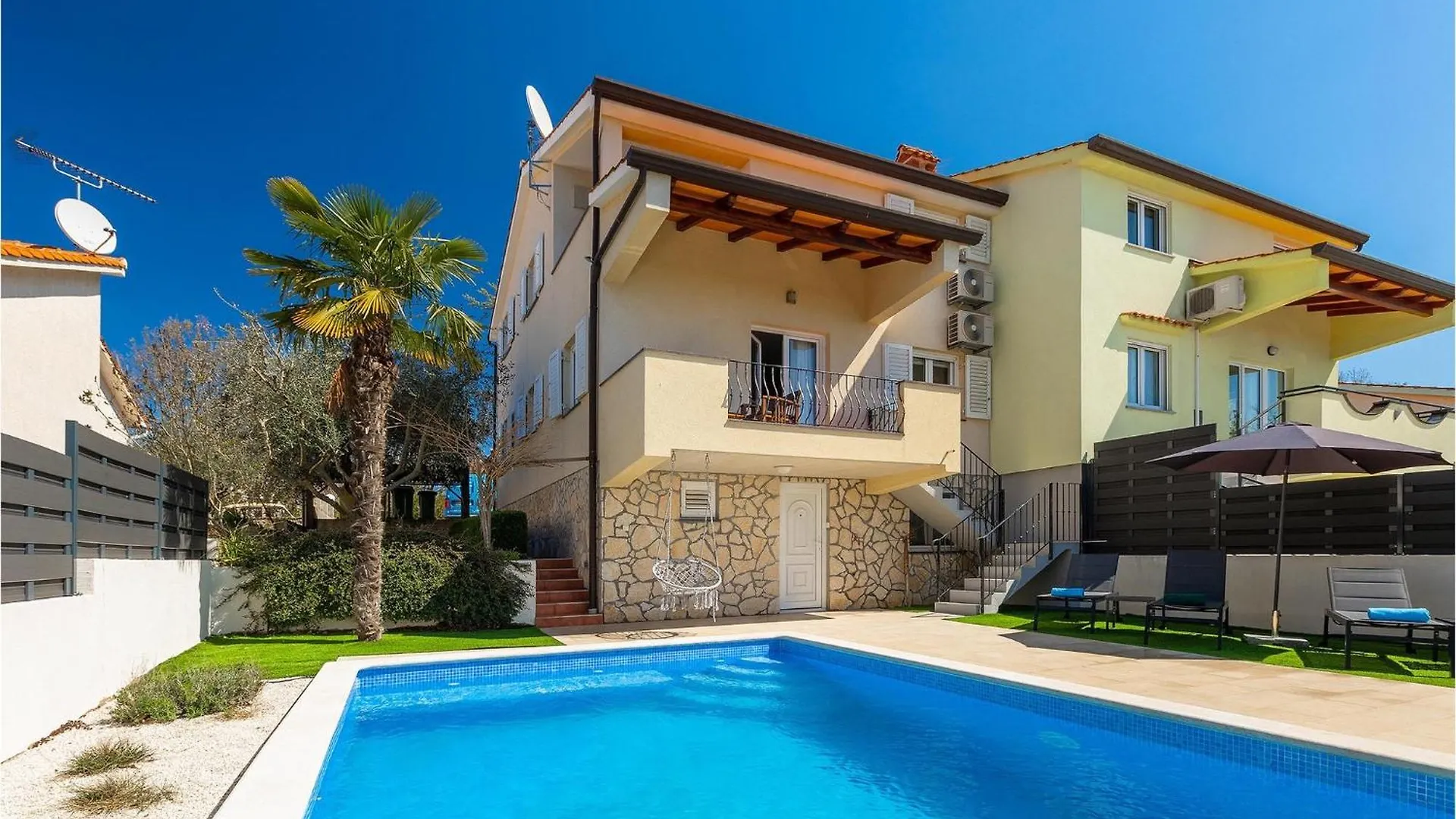 Villa Holiday Home Sabine Porec